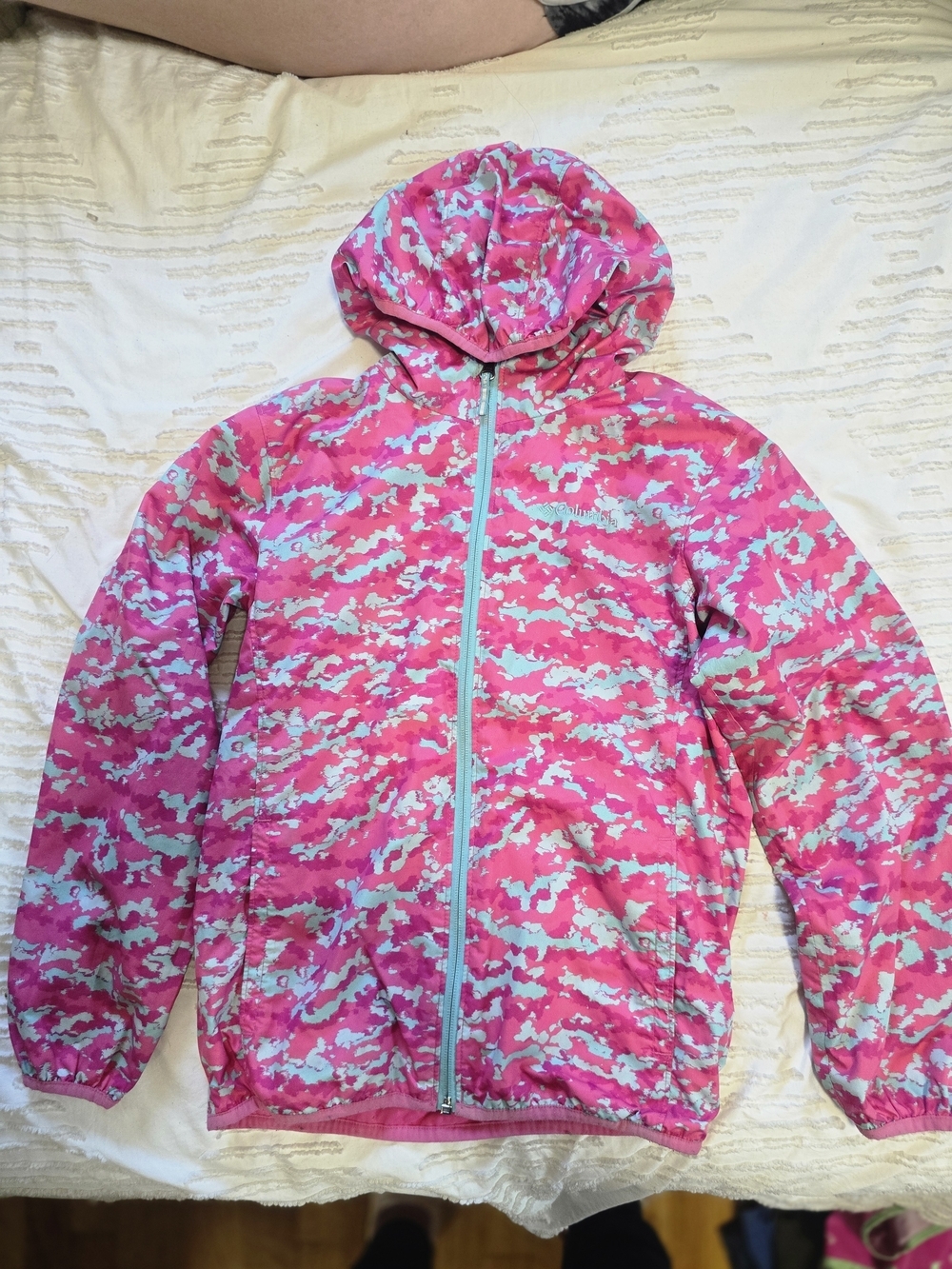 Columbia Girls Hooded Windbreaker Jacket Pink Blue Camo Print Size Medium